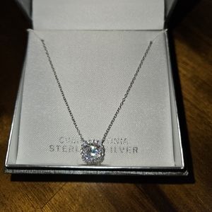 18 Sterling Silver "diamond" pendant necklace